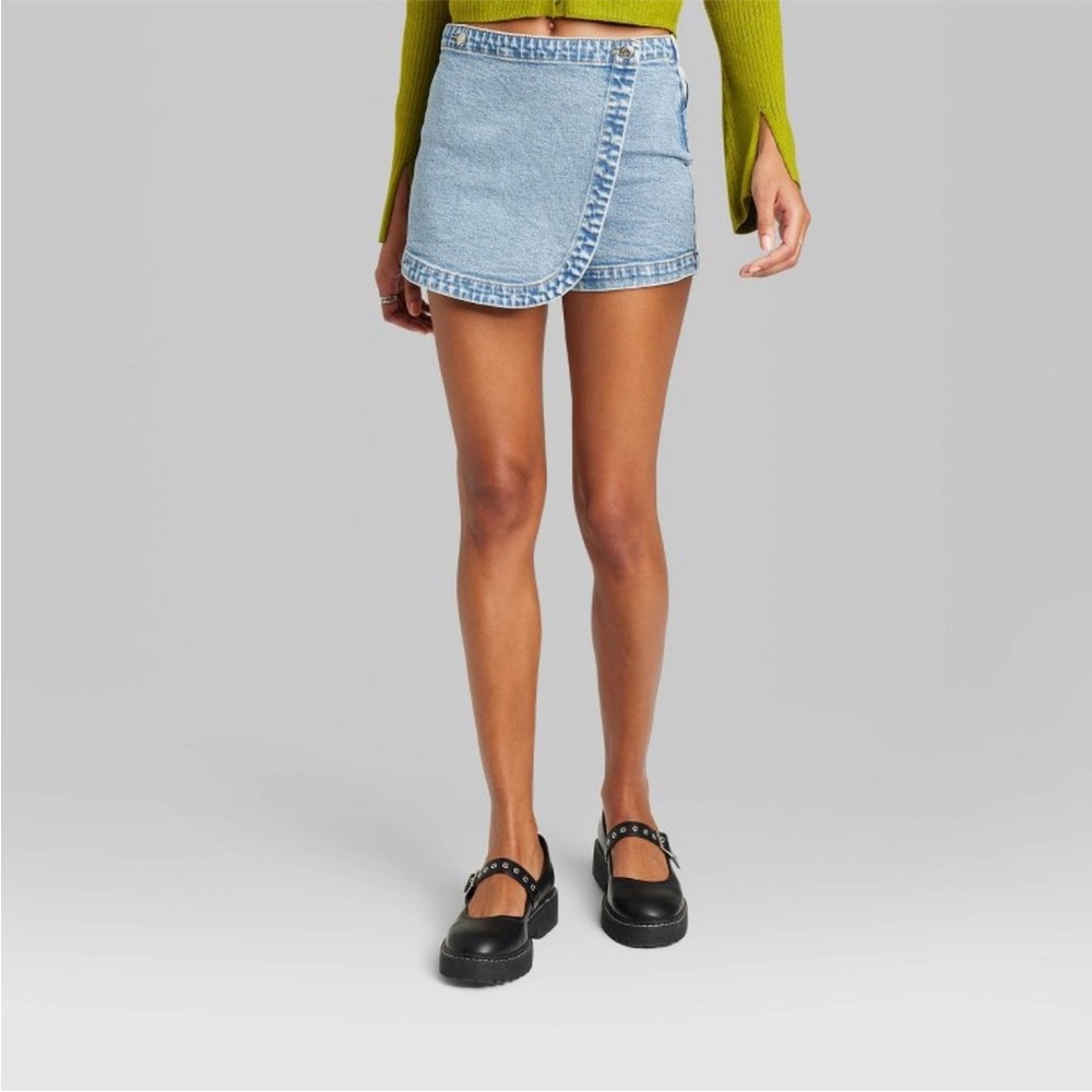 High rise skort
